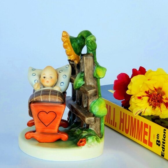 Hummel Figurine-TMK 8- No.313 -First Issue 2003 -Sunny Morning